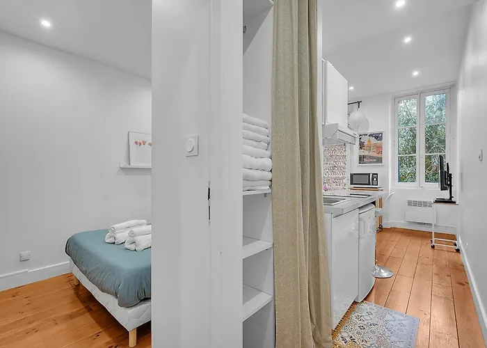 Le Cosy - T2 Hypercentre Au Calme Avec Parking Apartament